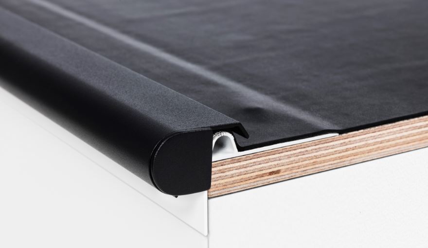 Alu dakrand iconik ral kleur eindstuk links/rechts eur/st