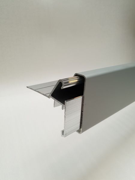 Alu dakrand clips elevate overzetstuk zwart structuur ral 9005 3m/st eur/lm