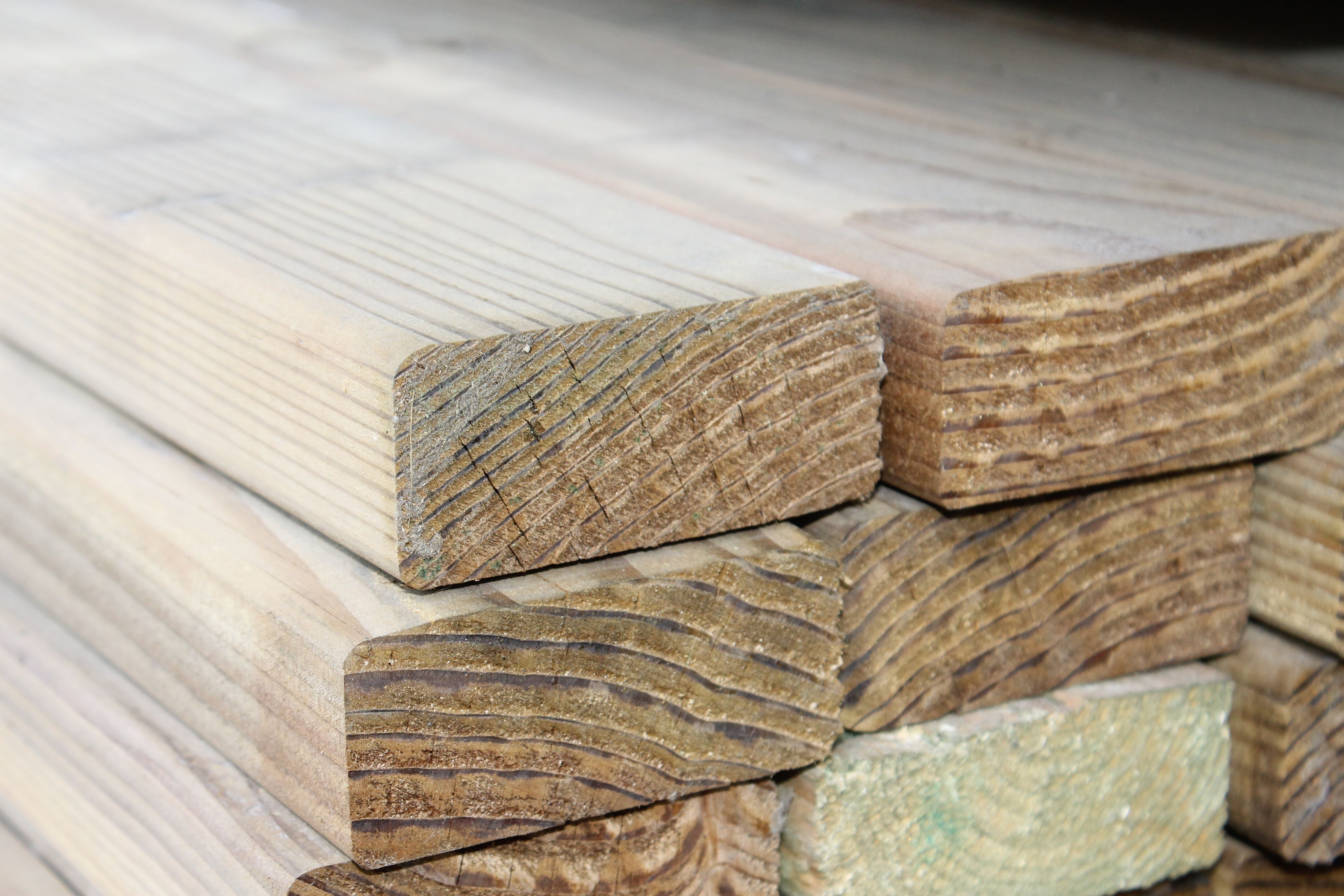 Cls 38x140 gesch geimpregneerd 4,80lm  eur/lm