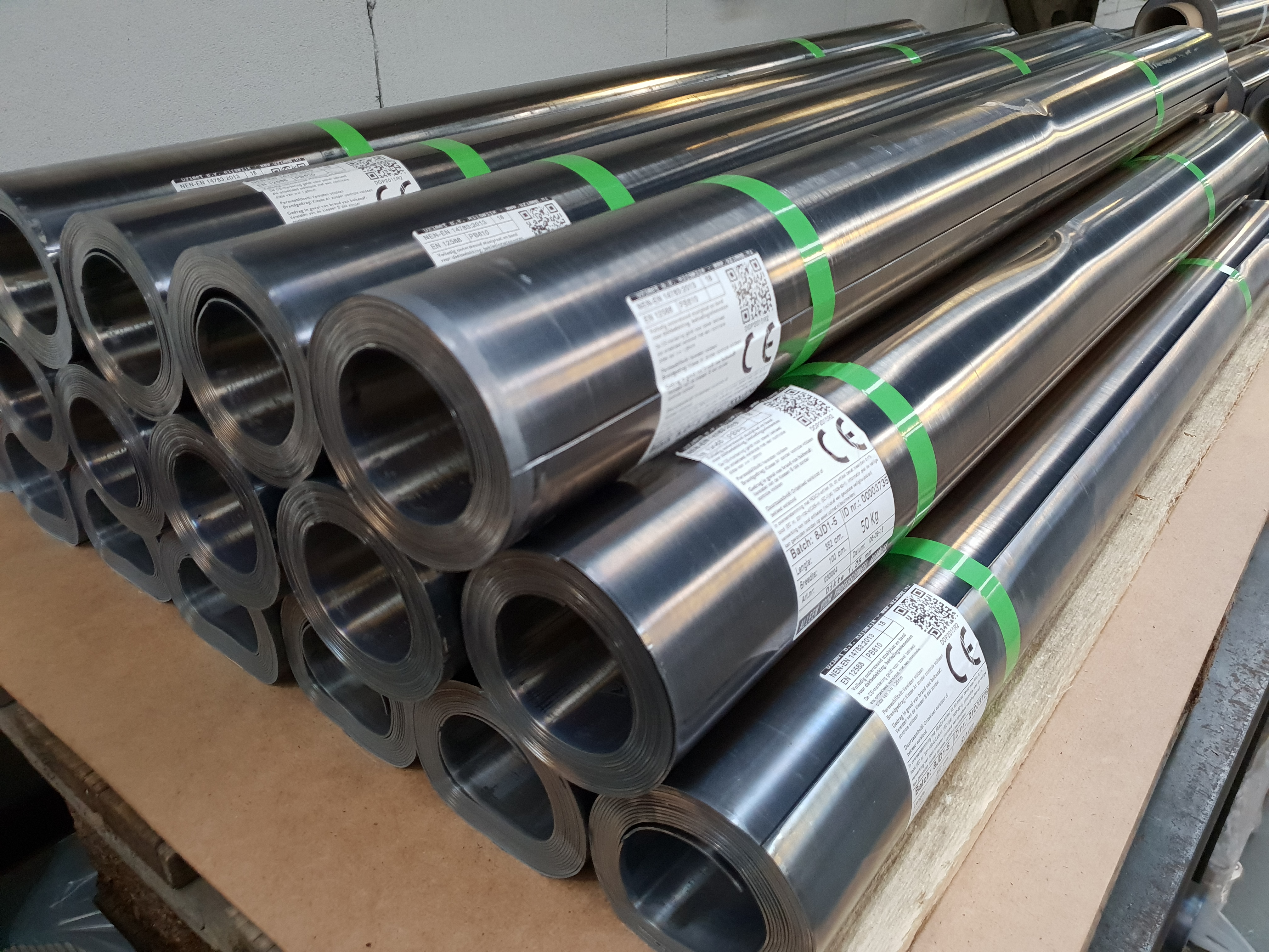 Lood 1,00 m  3/4 mm    50kg/r  5,88m/r eur/kg