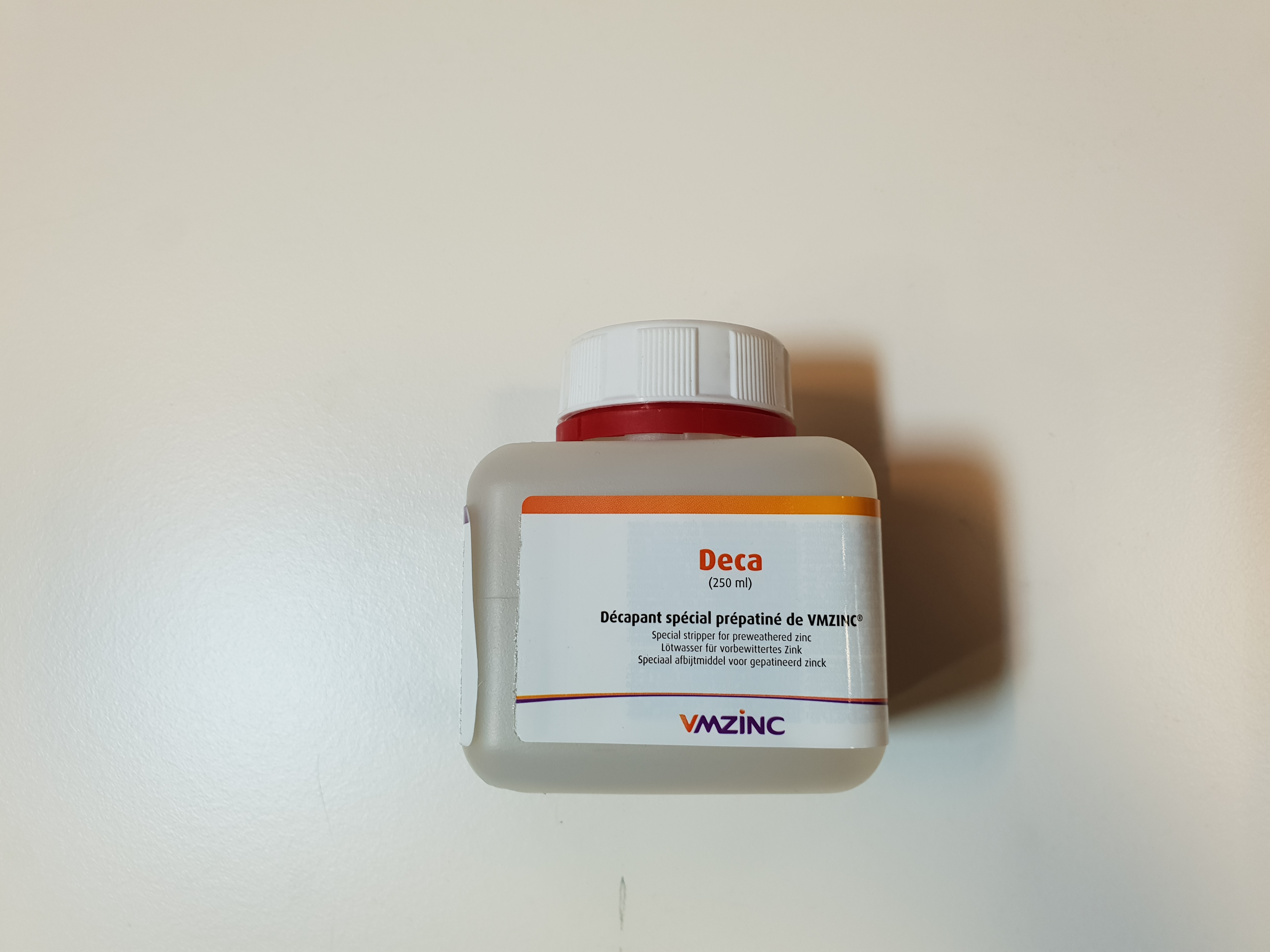 Deca vm zinc  250ml 12st/ds eur/st 220031145