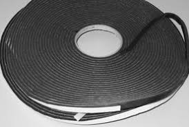 Equitone schuimstrip zelfklevend pvc 6x9mm 15m/rol eur/rol