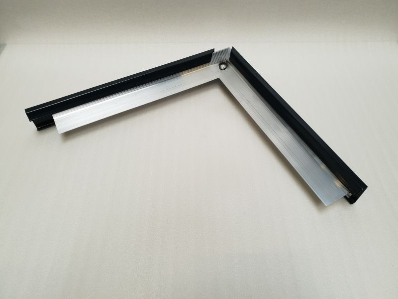 Alu dakrand clips elevate overzetstuk geanodiseerd hoek buiten eur/st (bestaat uit linker en rechter stuk)