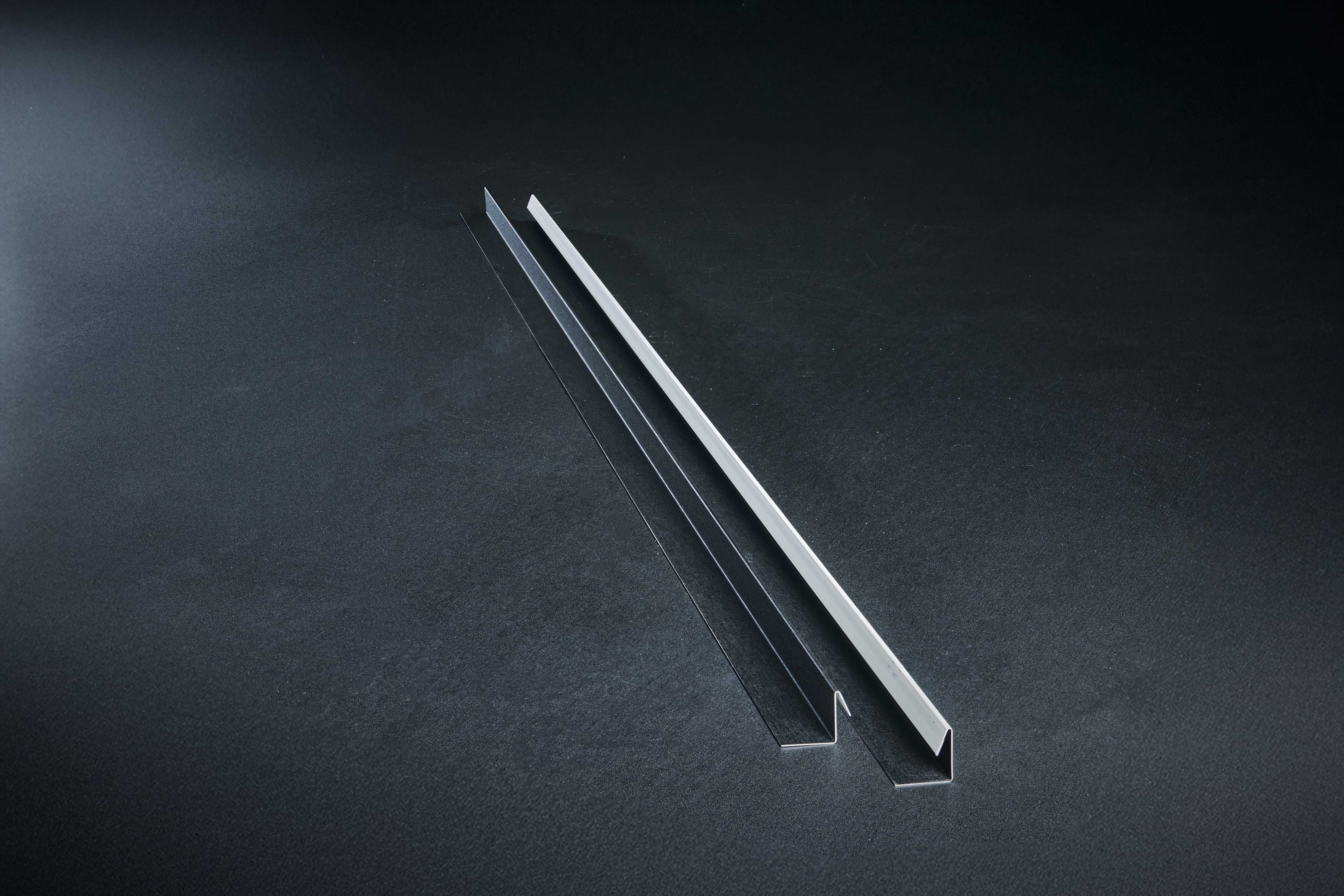 Sheetah startklikfels 2500mm ral 7016 antracietgrijs eur/lm