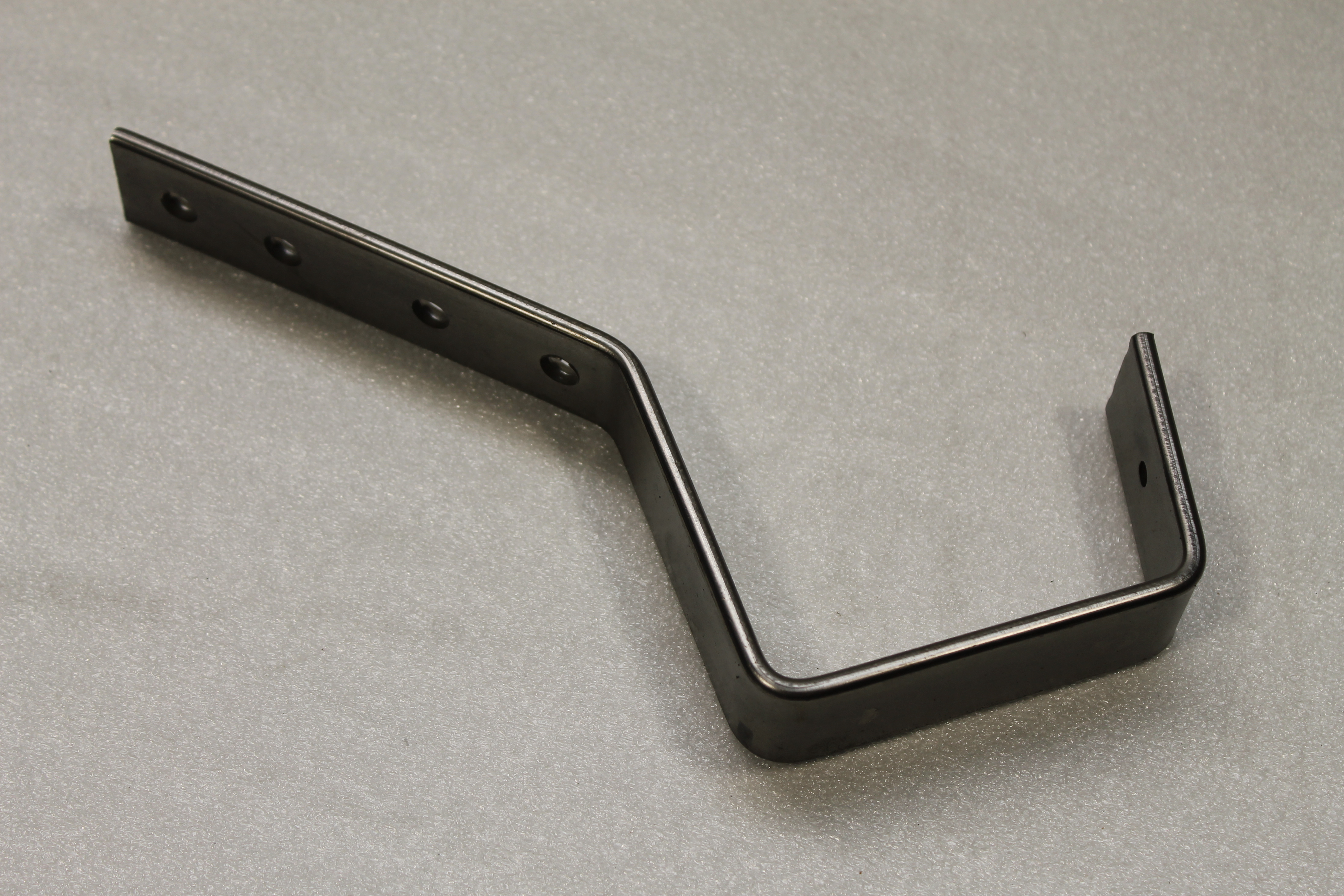 Zink   vm inox haak 7/8/8 met staart + gat 25st/ds eur/st 220005169