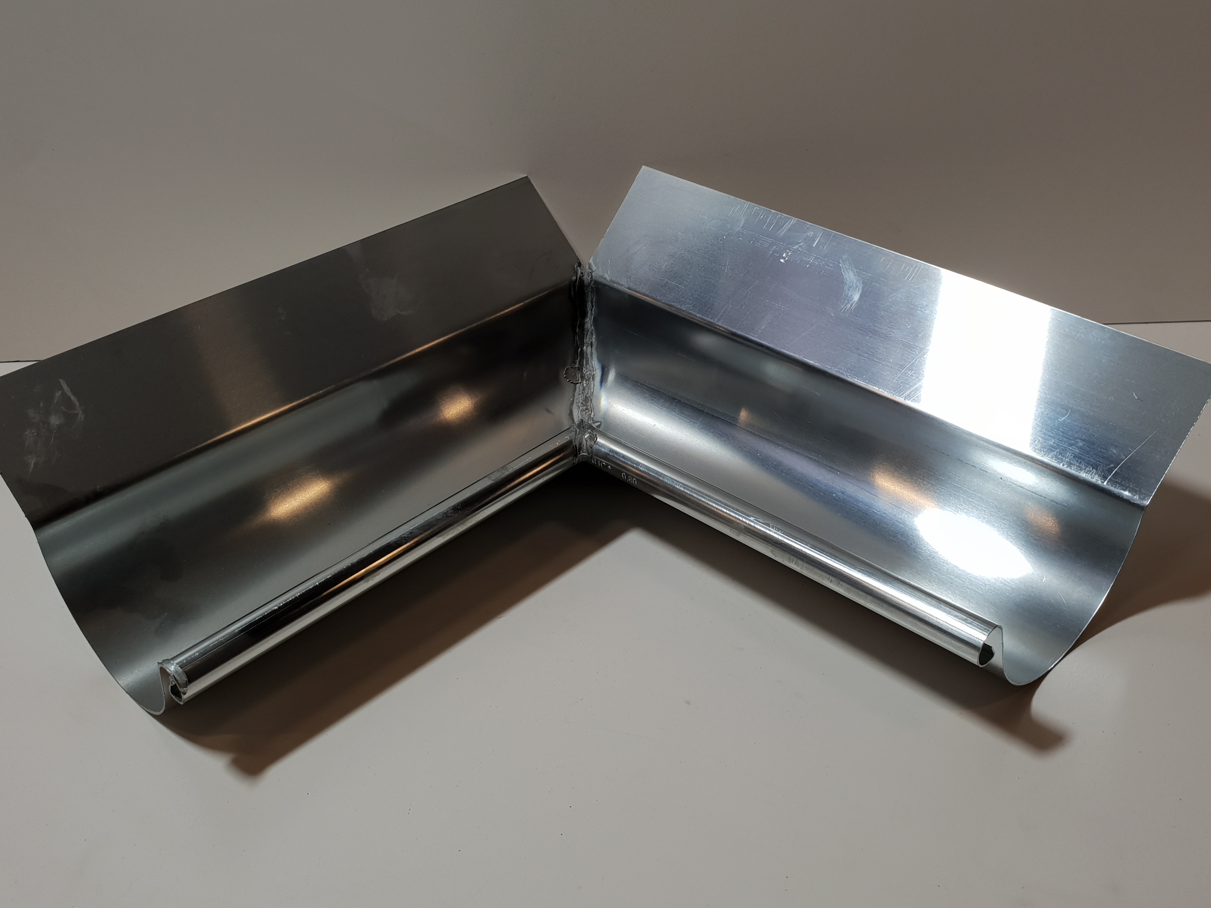 Zink   vm hoek bi halfr ms 360 4st/ds eur/st 220026472