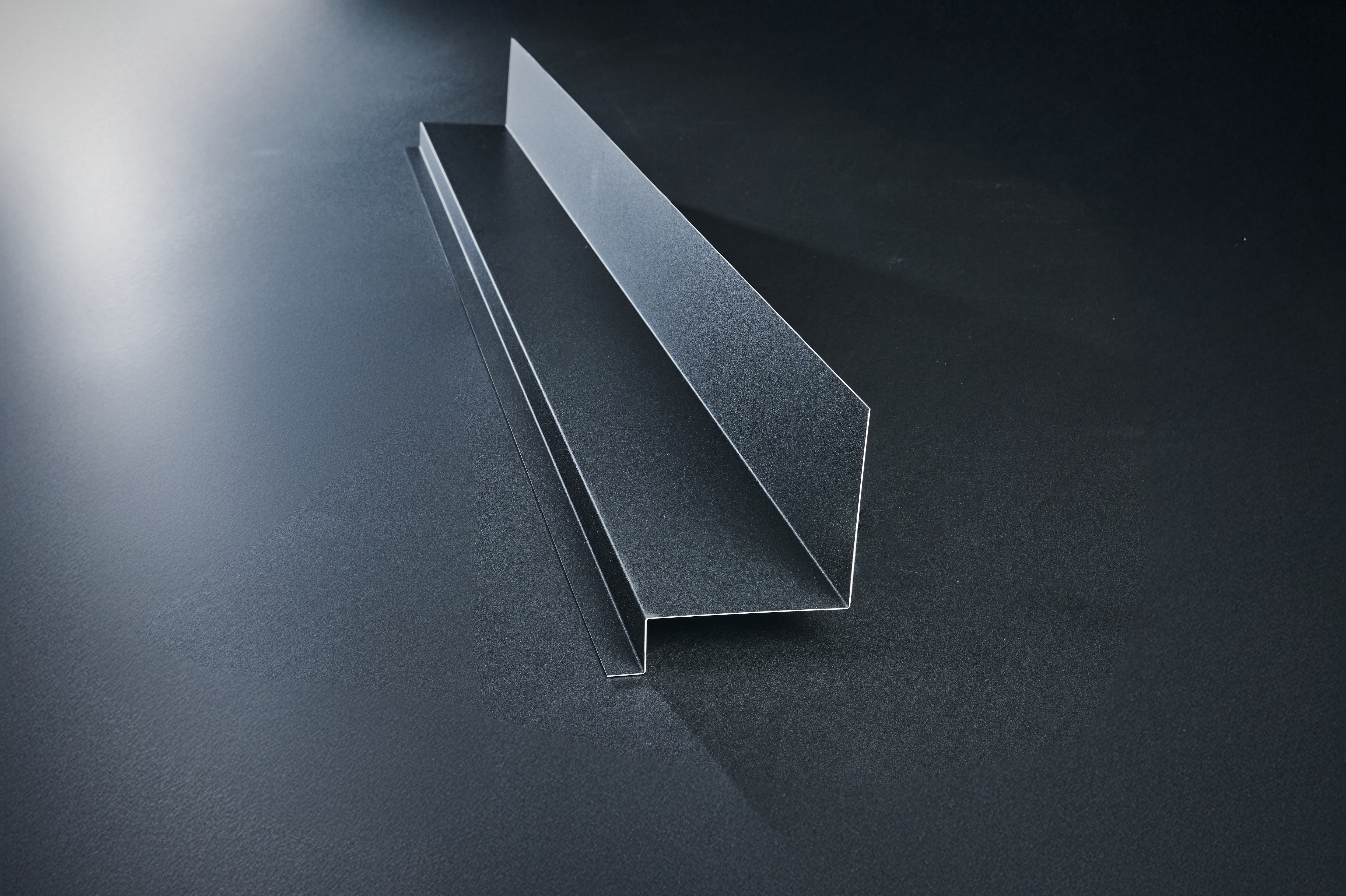 Sheetah windveer opstaand 2500mm ral 7016 antracietgrijs eur/lm