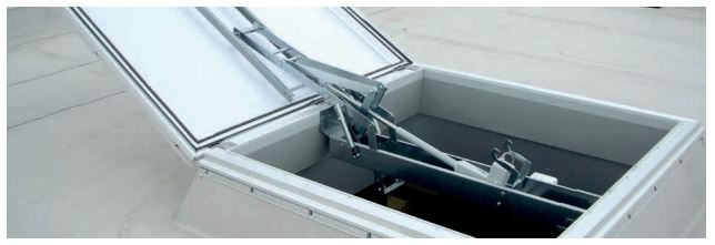 Velux rwa top90plus incl dw koepel acrylaat opaal en opstand 30/20 100/100 eur/st