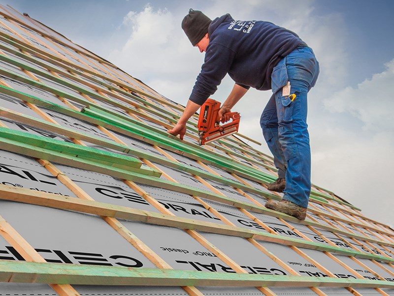 Onderd cedral 210 classic  75m2/r  eur/m2