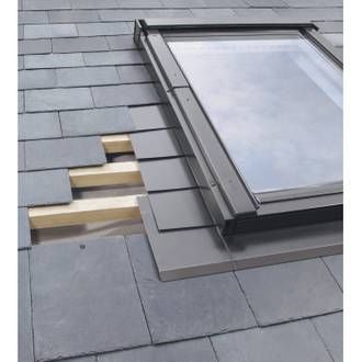 VELUX GOOTSTUKKEN EDL 2000 MK04 PRO+ INCLUSIEF ISOLEREND KADER BDX EN ONDERDAKKRAAG BFX