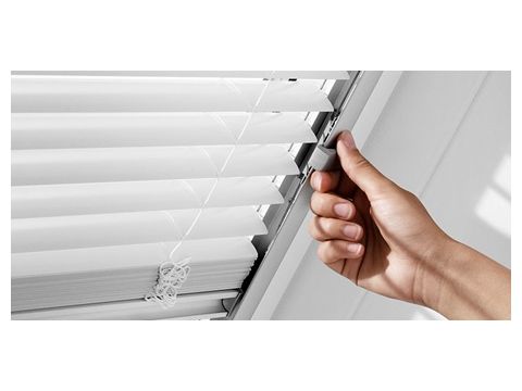 VELUX JALOEZIE PAL 7001SWL SK06 WIT WHITE LINE