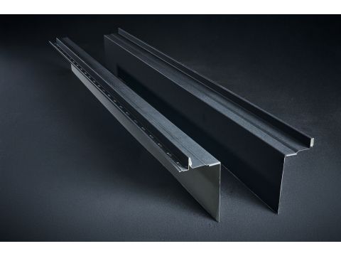 SHEETAH RAAMAANSLUITING 2200MM RAL 9005 ZWART EUR/LM