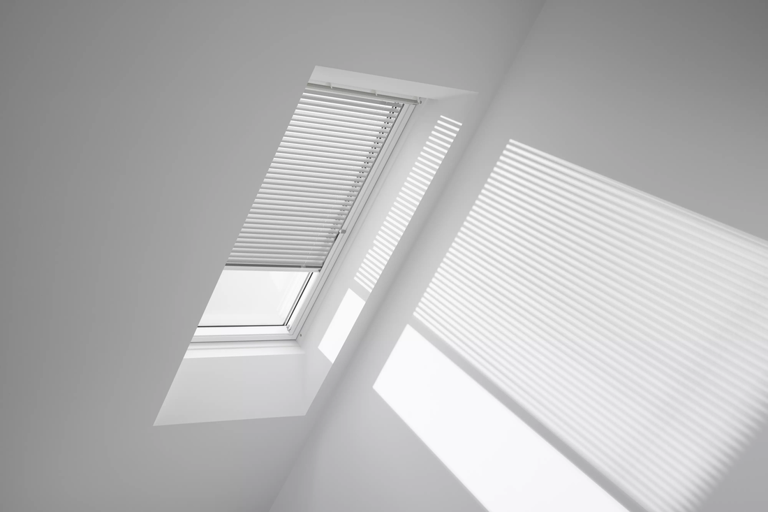 Velux jaloezie pal 7057swl mk06 zilver white line