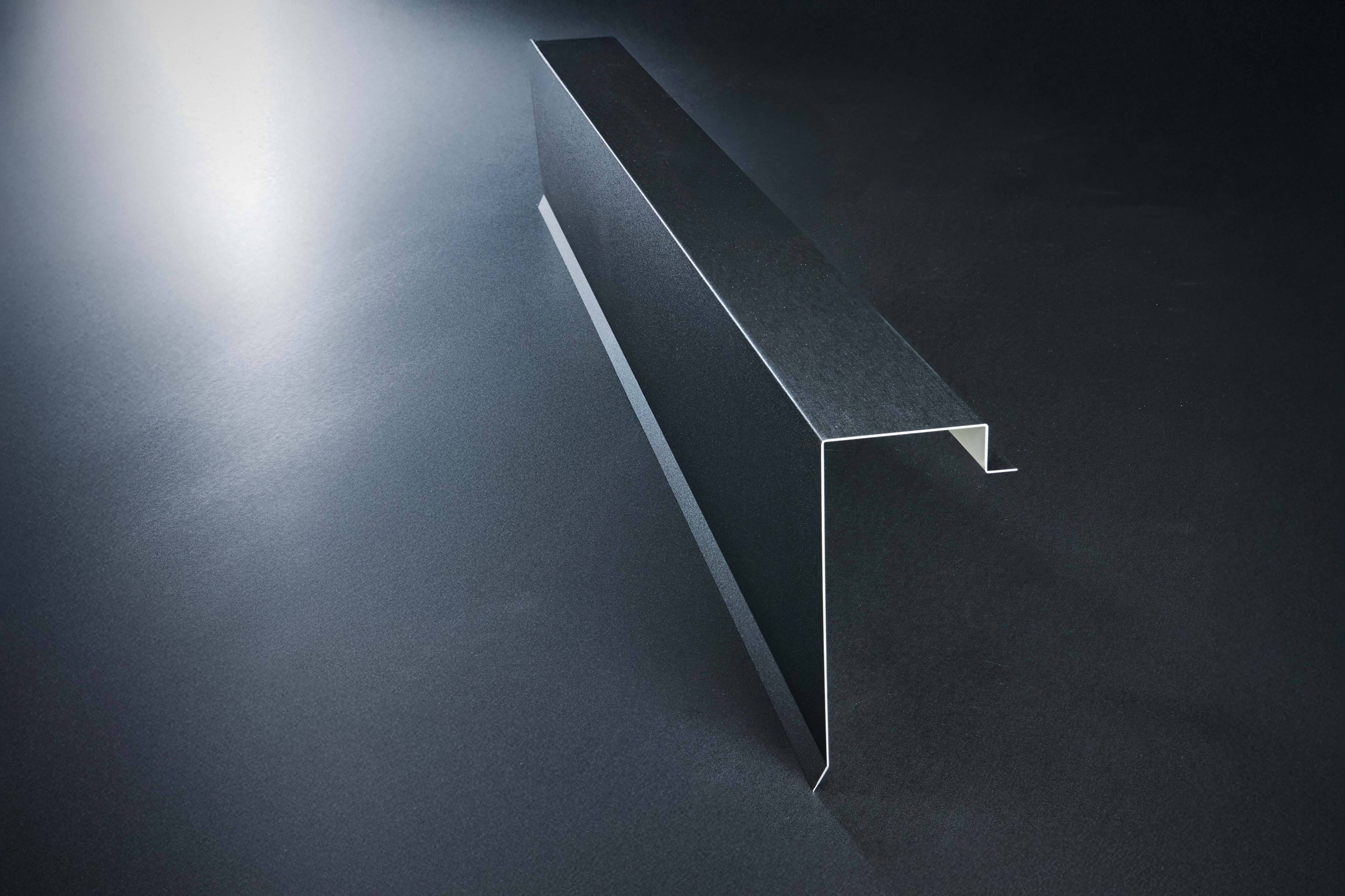 Sheetah windveer 2500mm ral 9005 zwart eur/lm