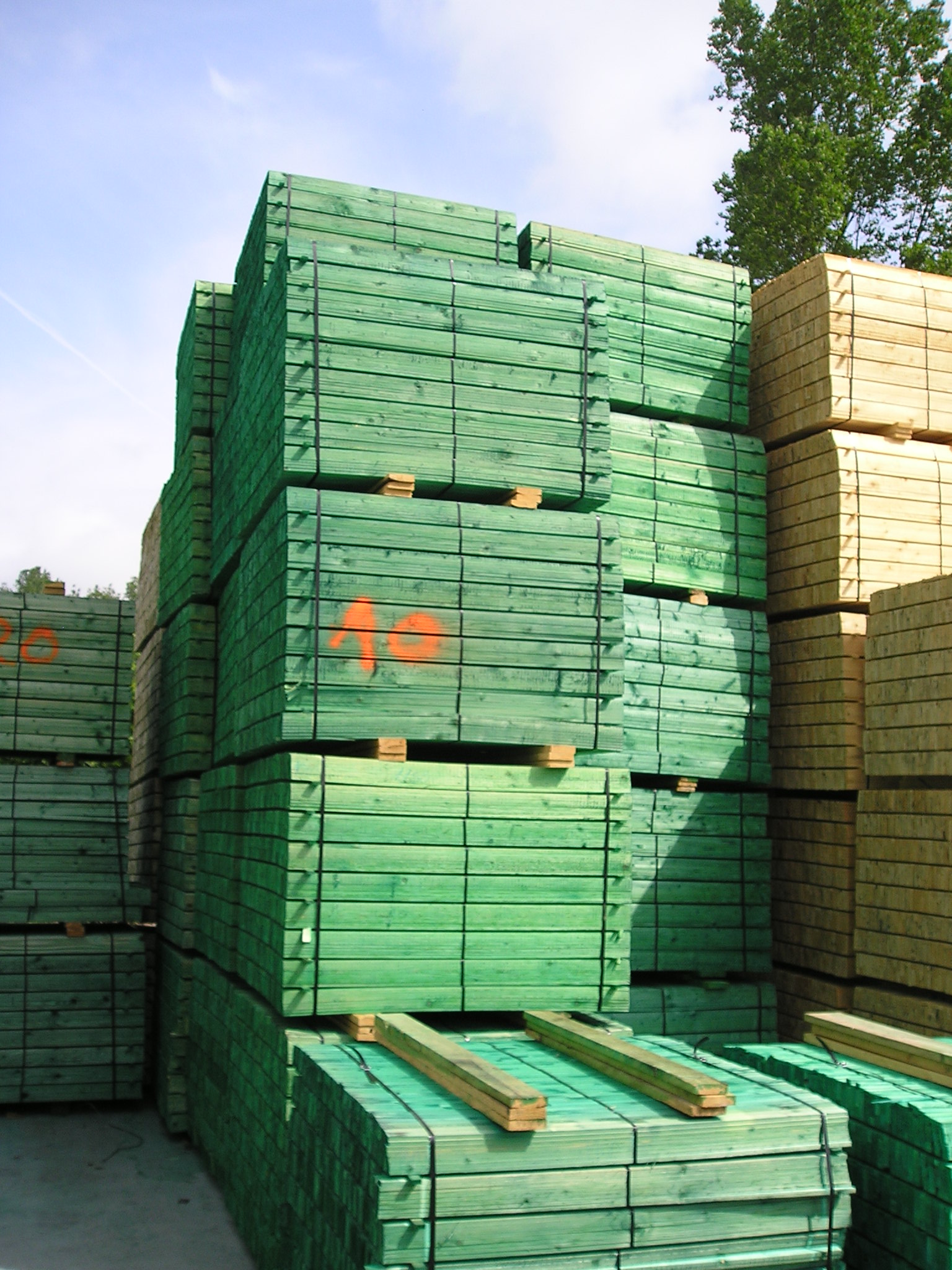 Latjes 20mm gedr (1.13lm)eur/m br22mm 22,60 lm/pak 81p/pal