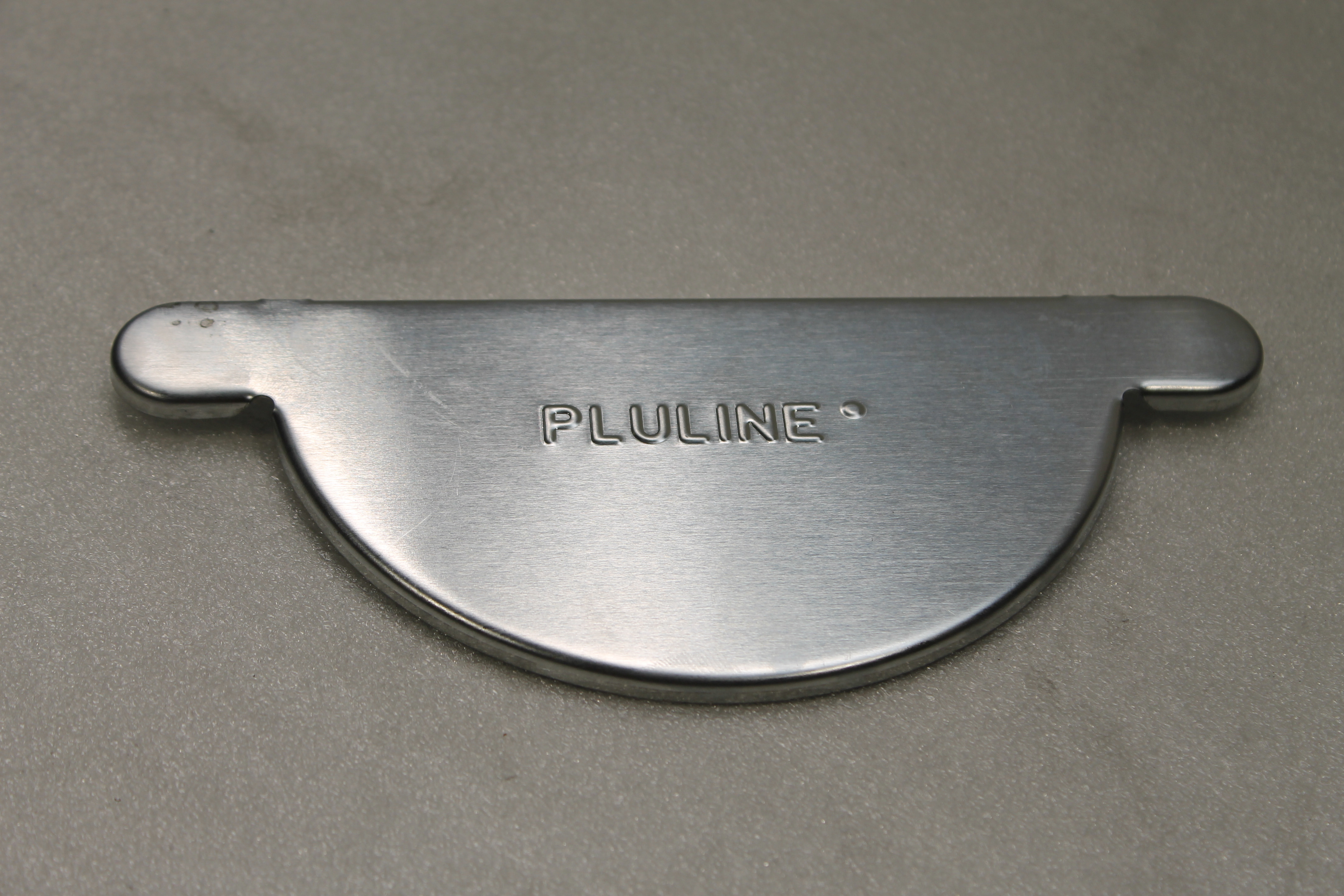 Zink   vm sluitstuk halfr 333/420 recht 25st/ds eur/st 220005017