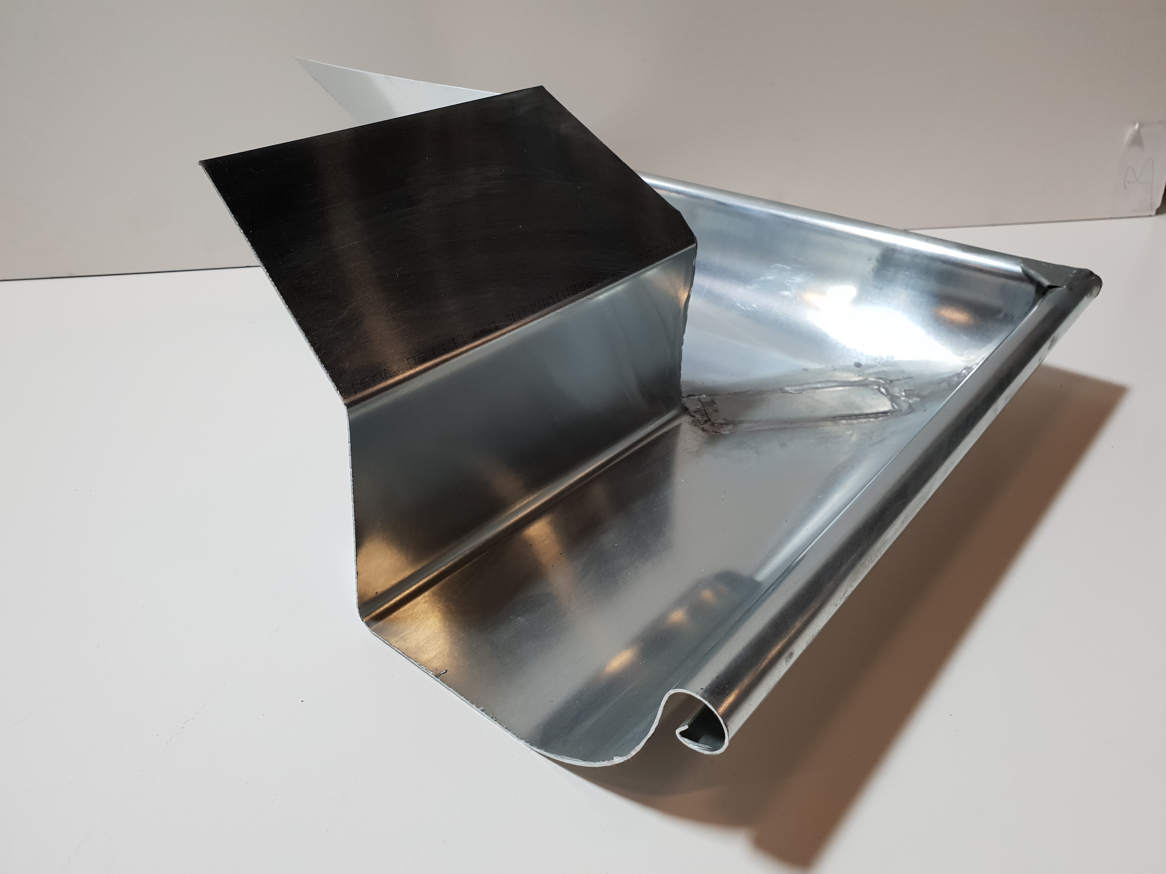 Zink   vm hoek bu halfr recht ms 450 eur/st 220004928